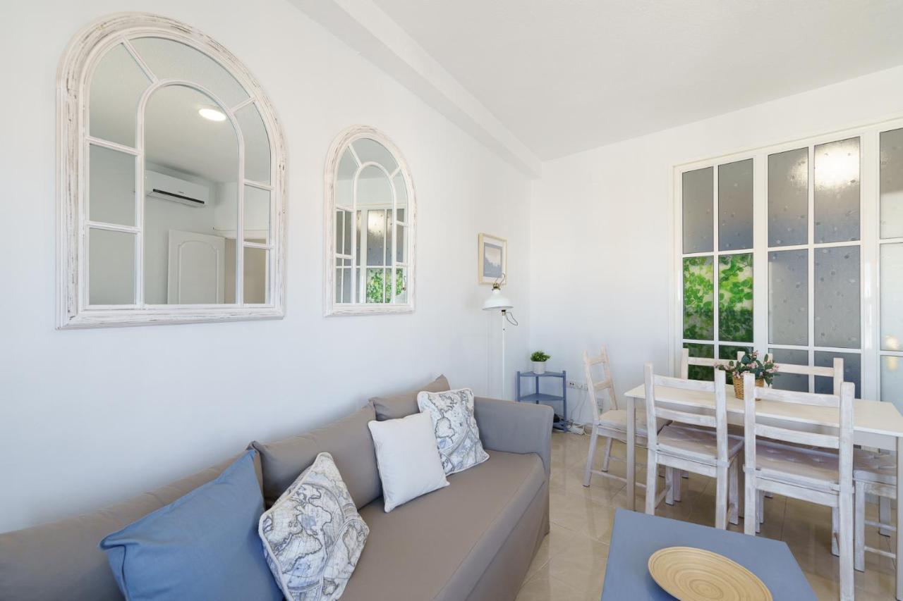 Maisuit Apartment Malaga City Center エクステリア 写真