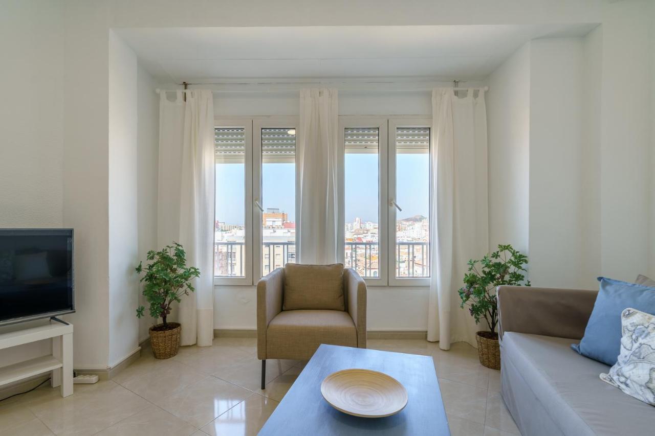 Maisuit Apartment Malaga City Center エクステリア 写真