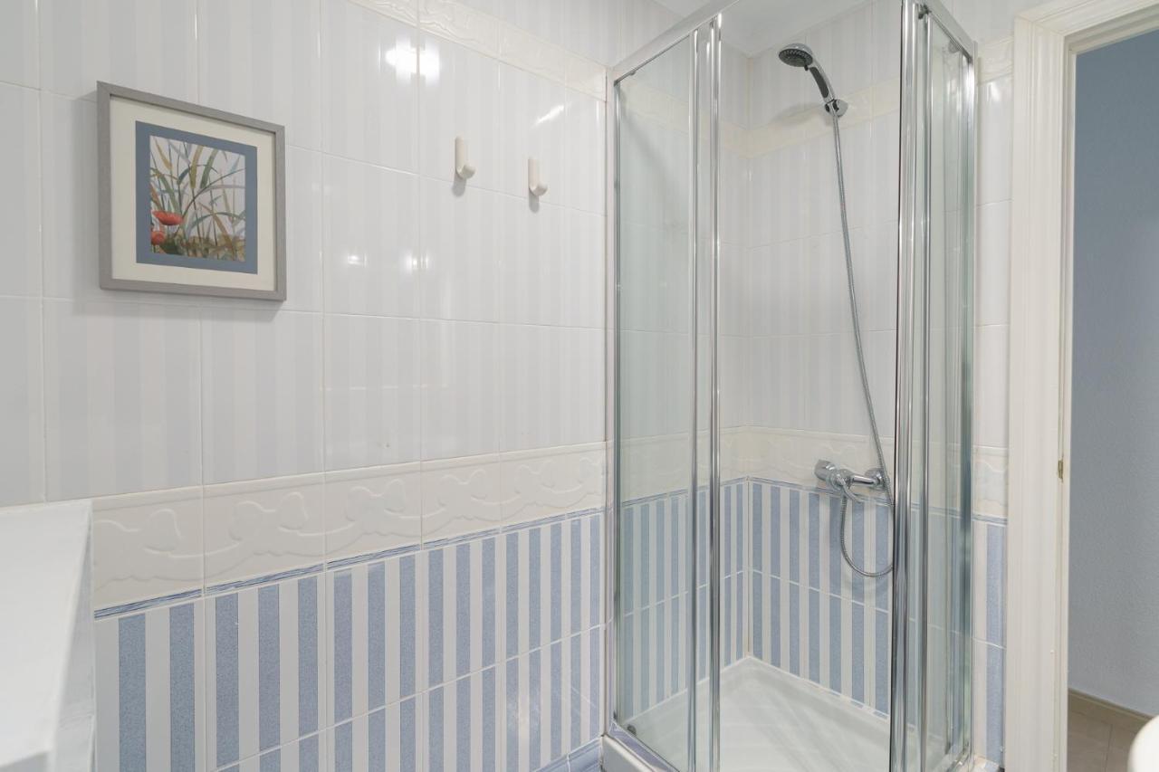 Maisuit Apartment Malaga City Center エクステリア 写真